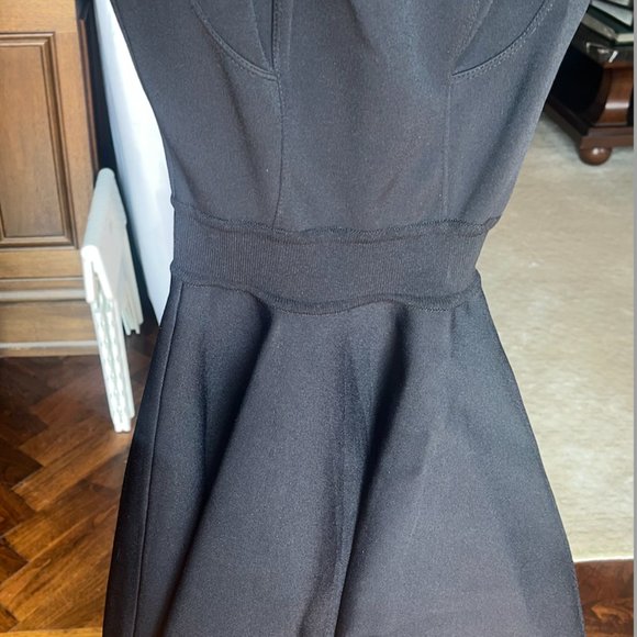 ALAÏA Sweetheart-neck wool-blend minidress - Picture 10 of 12